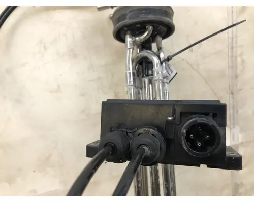 Mack AN (ANTHEM) Body, Misc. Parts