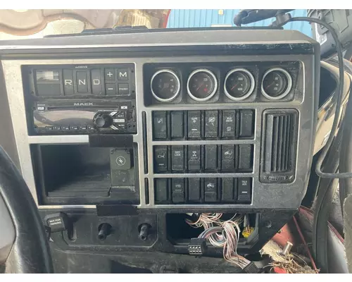 Mack AN (ANTHEM) Dash Assembly