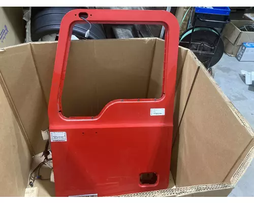 Mack AN (ANTHEM) Door Assembly, Front