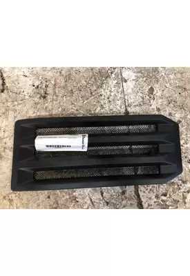 Mack AN (ANTHEM) Hood Side Vent