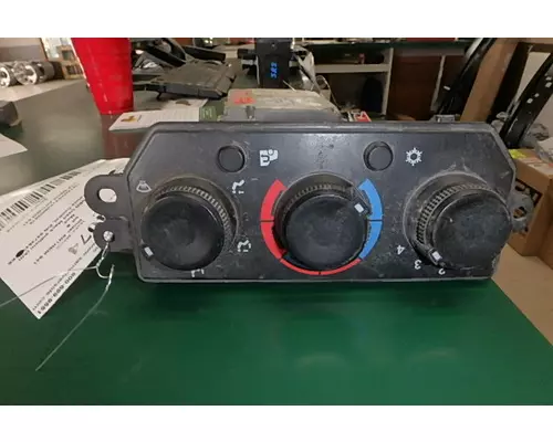 Temperature Control MACK ANTHEM 64T Sam's Riverside Truck Parts Inc