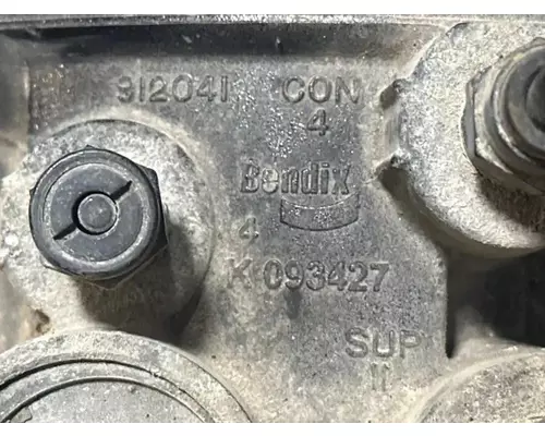 Mack Anthem Air Drier