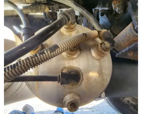 Mack Anthem Air Tank