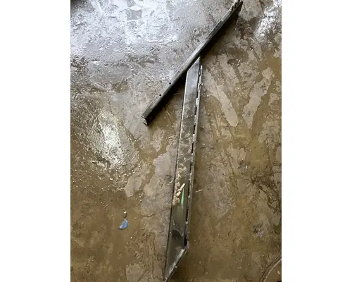 Brackets, Misc. MACK Anthem Payless Truck Parts