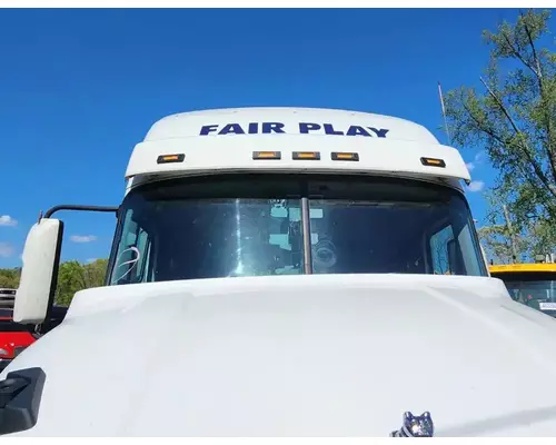 Mack Anthem Cab