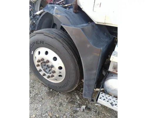 Fender Extension MACK ANTHEM LKQ Evans Heavy Truck Parts