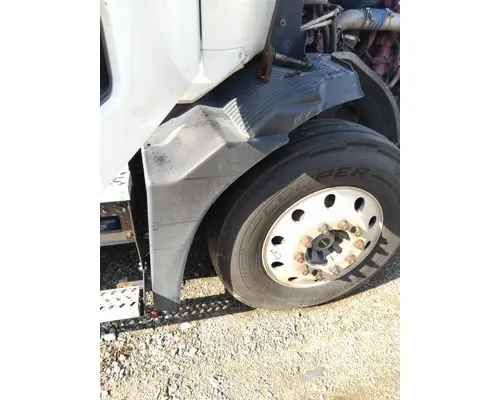 Fender Extension MACK ANTHEM LKQ Evans Heavy Truck Parts