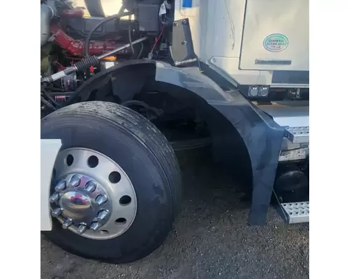 Mack Anthem Fender Extension