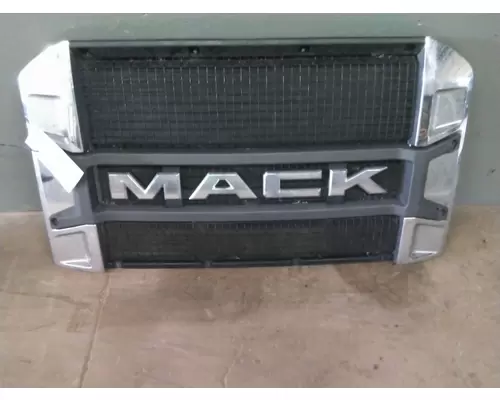 Grille MACK ANTHEM LKQ Geiger Truck Parts