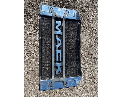 Grille Mack Anthem Dixie Truck Centre