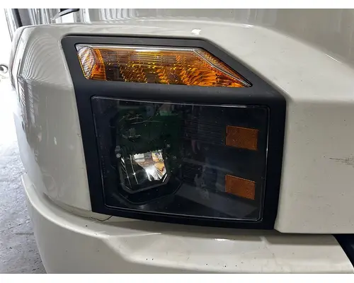 Headlamp Assembly MACK ANTHEM Dutchers Inc   Heavy Truck Div  Ny