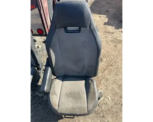 Mack Anthem Seat, Front