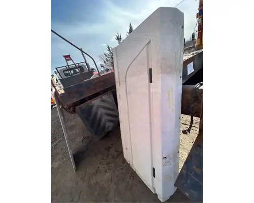 Mack Anthem Side Fairing