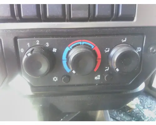 Temperature Control MACK ANTHEM LKQ Evans Heavy Truck Parts