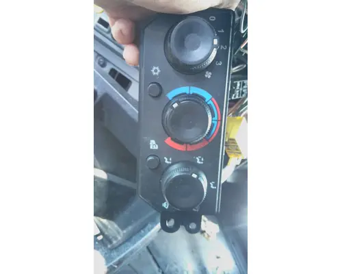 Temperature Control MACK ANTHEM LKQ Heavy Truck - Goodys