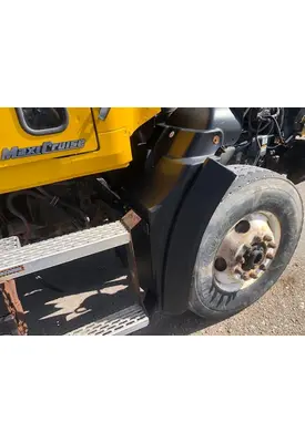 Mack C713 Fender Extension