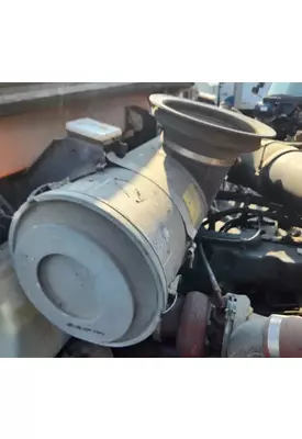 Mack CH612 Air Cleaner