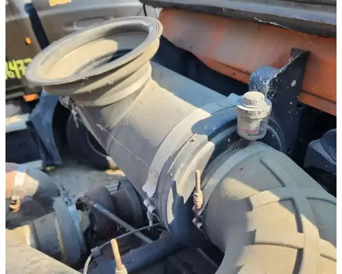 Mack CH612 Air Cleaner