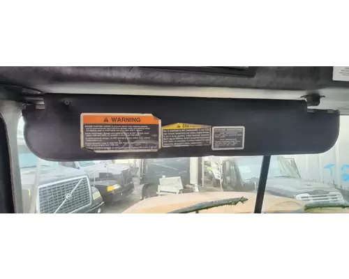 Mack CH612 Sun Visor (External)