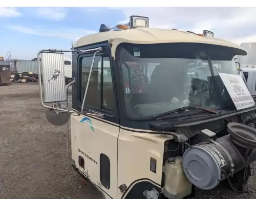 Mack CH613 Cab