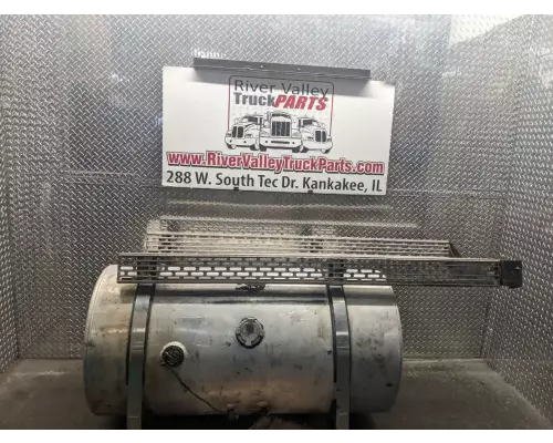 Mack CH613 Fuel Tank