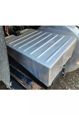 Mack CHN613 Battery Box