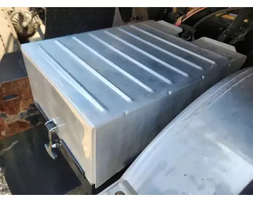 Mack CHN613 Battery Box