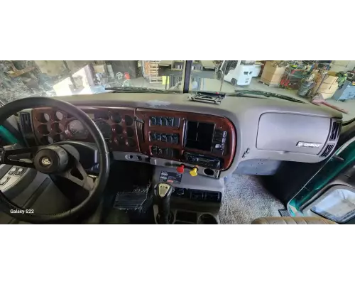 Mack CHN613 Dash Assembly