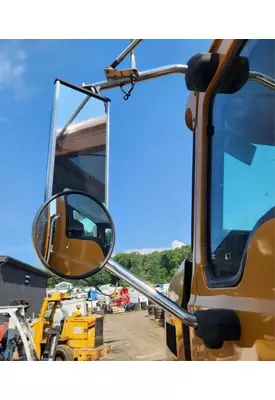 Mack CHN613 Mirror (Side View)
