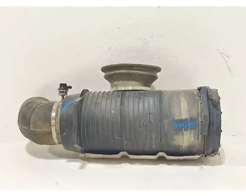 Mack CHU613 Air Cleaner
