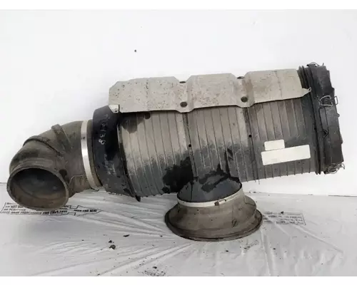 Mack CHU613 Air Cleaner