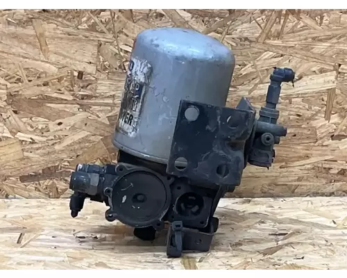 Mack CHU613 Air Drier