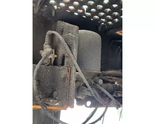 Mack CHU613 Air Drier