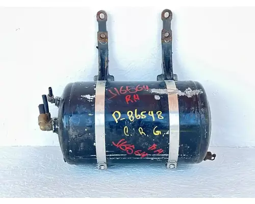 Mack CHU613 Air Tank