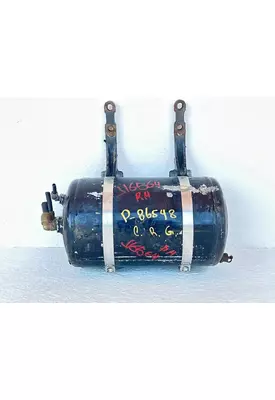 Mack CHU613 Air Tank