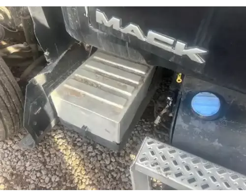 Mack CHU613 Battery Box