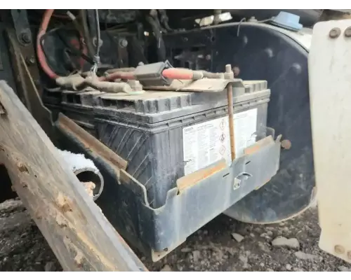 Mack CHU613 Battery Box