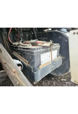Mack CHU613 Battery Box