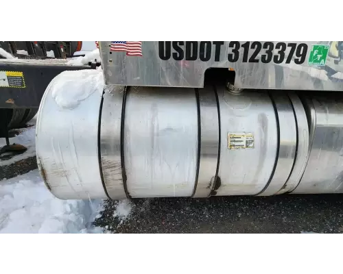 Mack CHU613 Fuel Tank