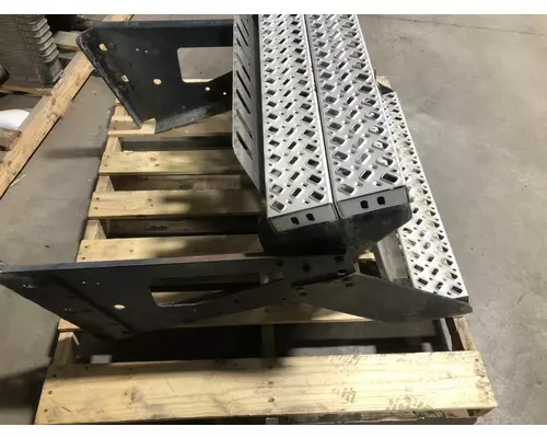 Mack CHU Engine Brackets, Misc.
