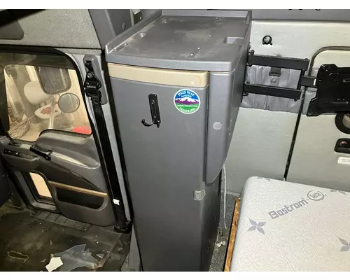 Mack CHU Sleeper Cabinets