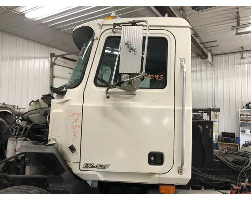 Mack CH Cab Assembly