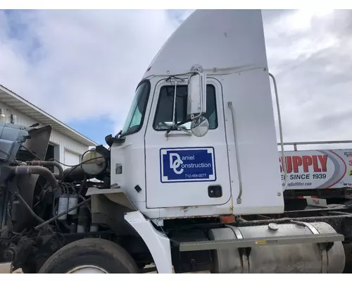 Mack CH Cab Assembly