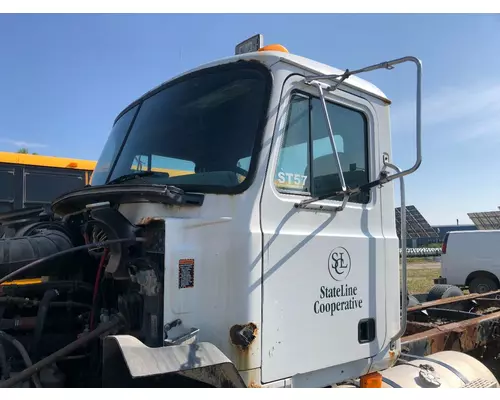 Mack CH Cab Assembly