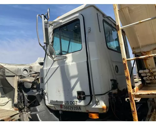 Mack CH Cab Assembly