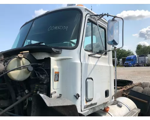 Mack CH Cab Assembly