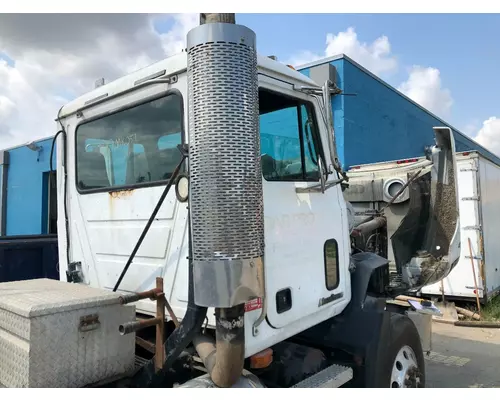 Mack CH Cab Assembly