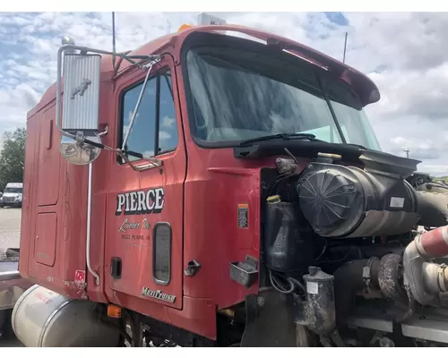 Mack CH Cab Assembly