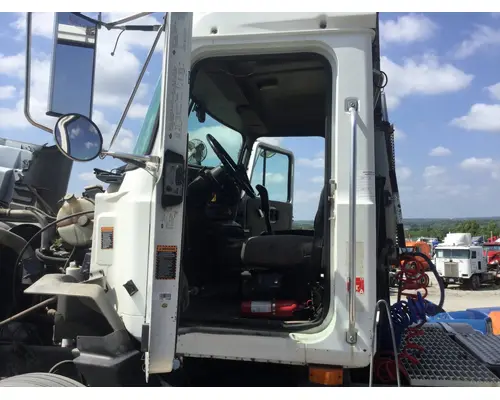 Mack CH Cab Assembly