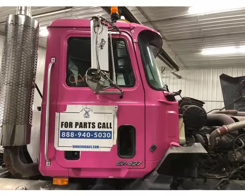 Mack CH Cab Assembly